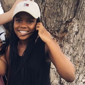 Meet your Posher, Olive